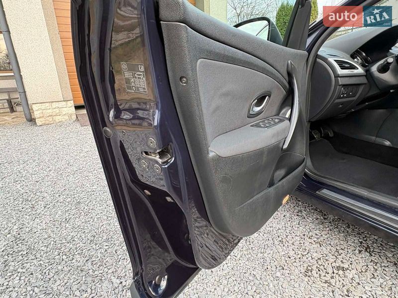 Універсал Renault Megane 2009 в Рівному фото 14 Універсал Renault Megane 2009 в Рівному
