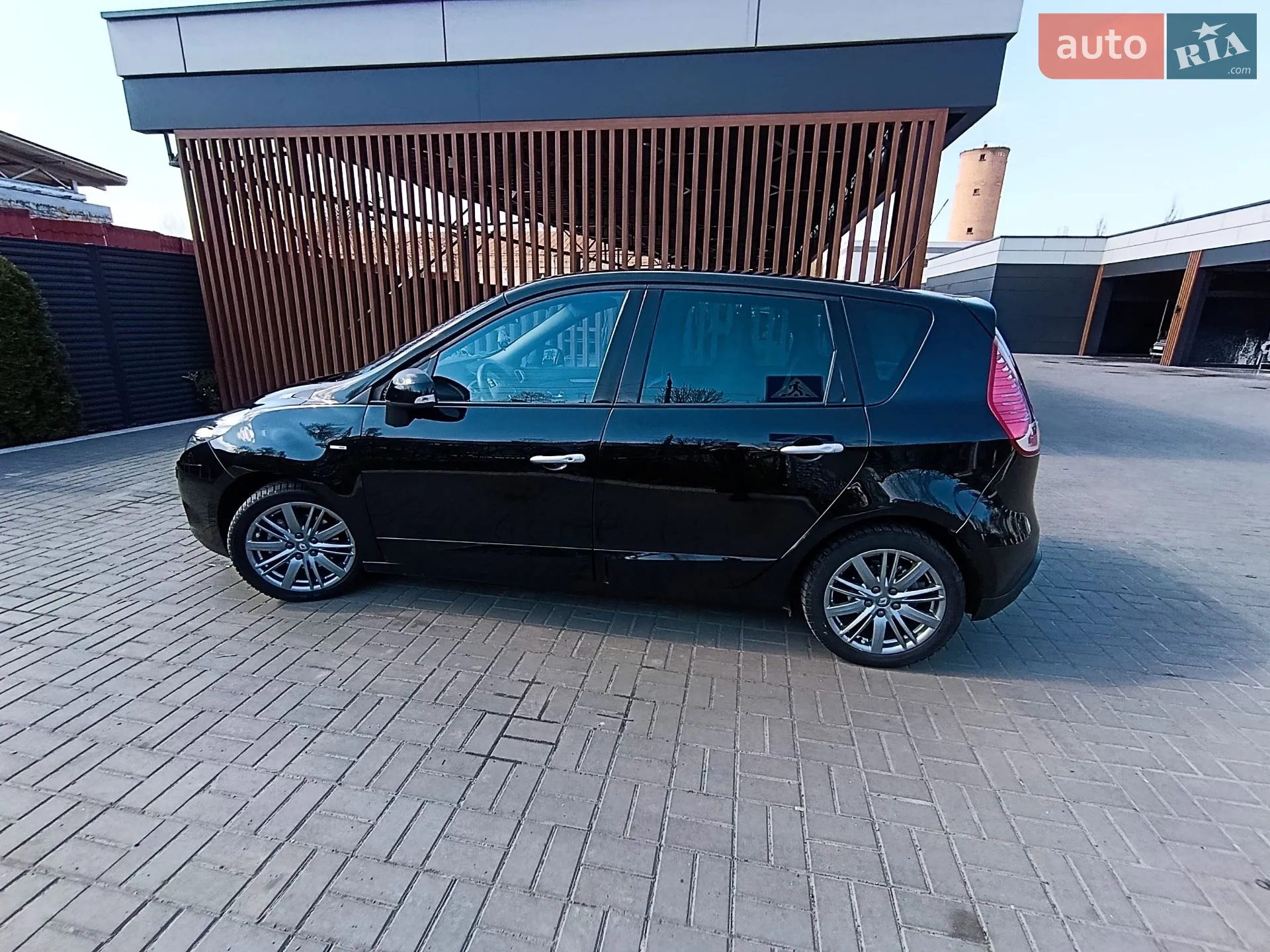 2011 Renault Megane - мініатюра 13