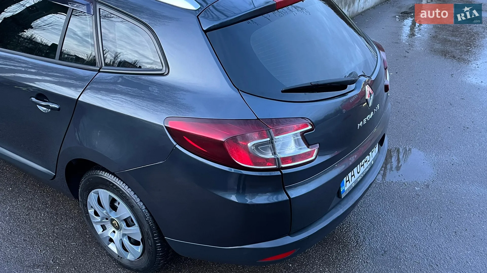 2010 Renault Megane - мініатюра 21