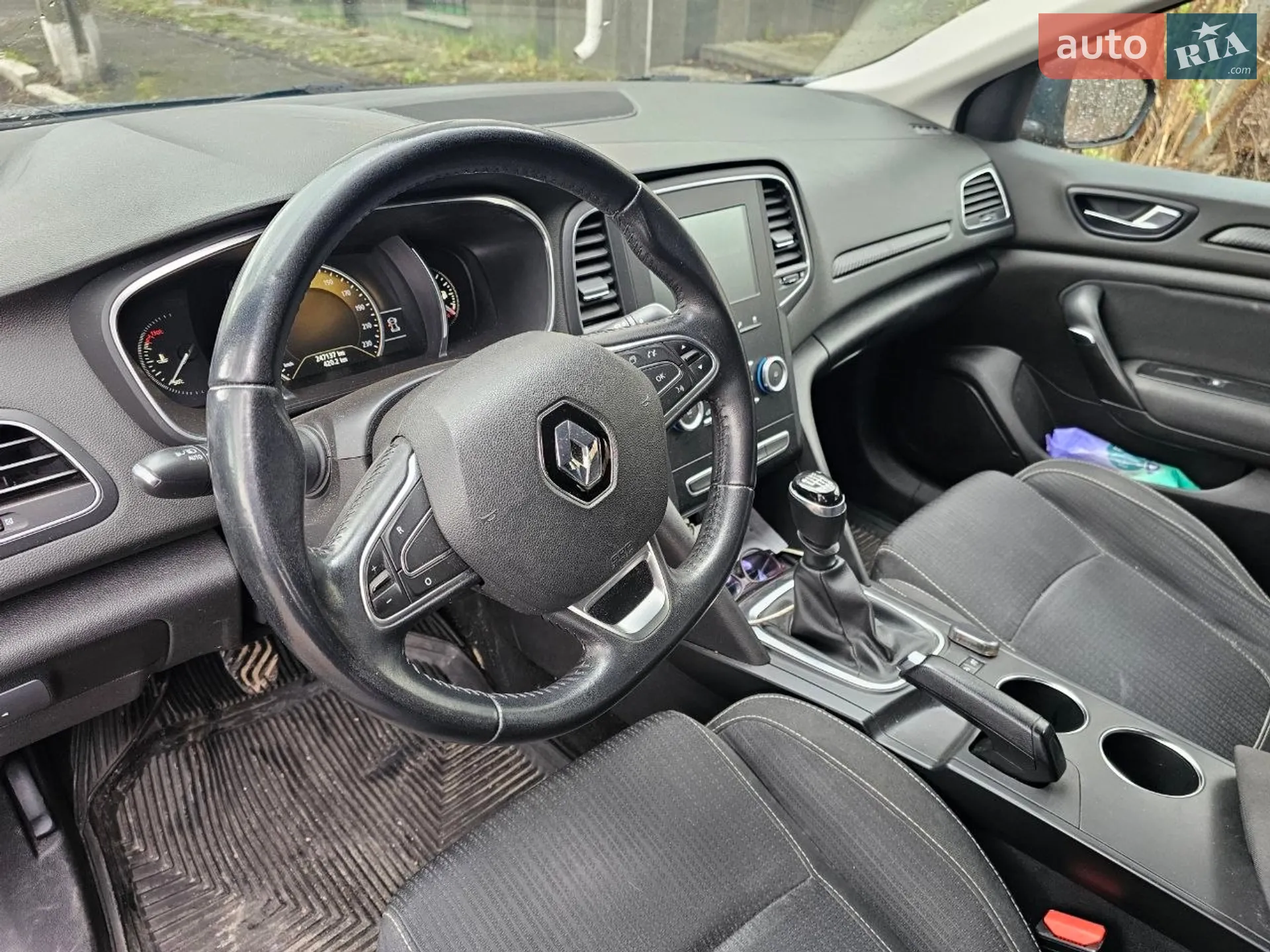 2017 Renault Megane - мініатюра 12
