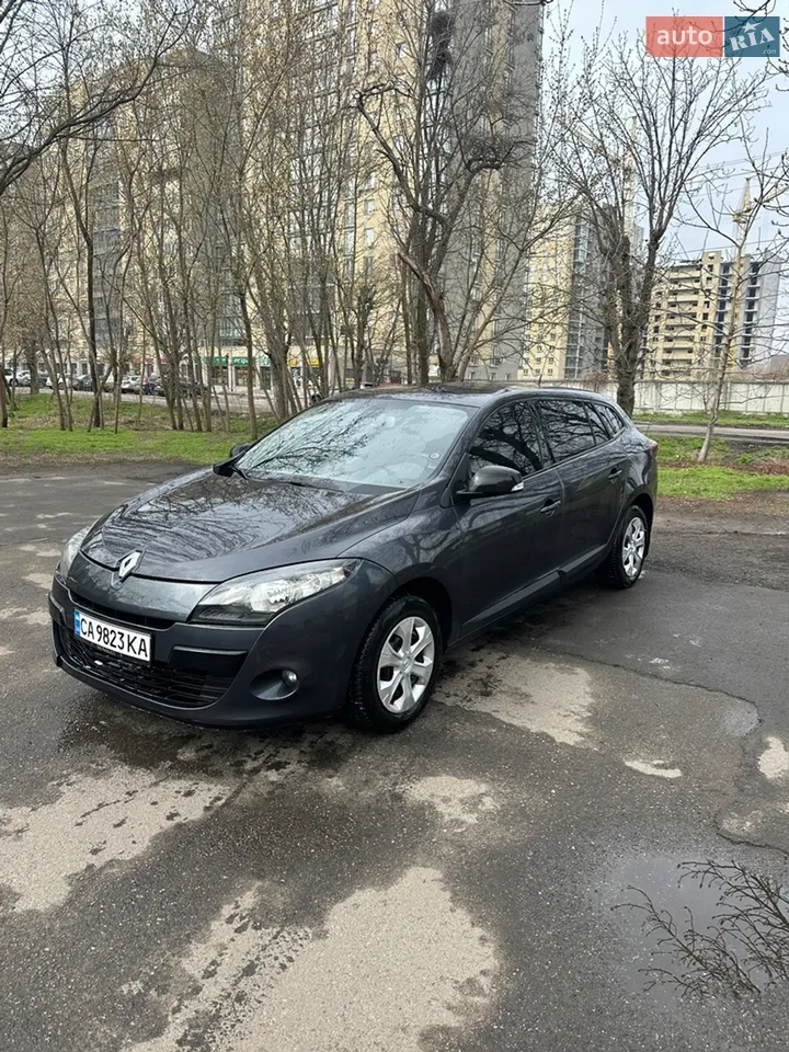 2012 Renault Megane - мініатюра 34