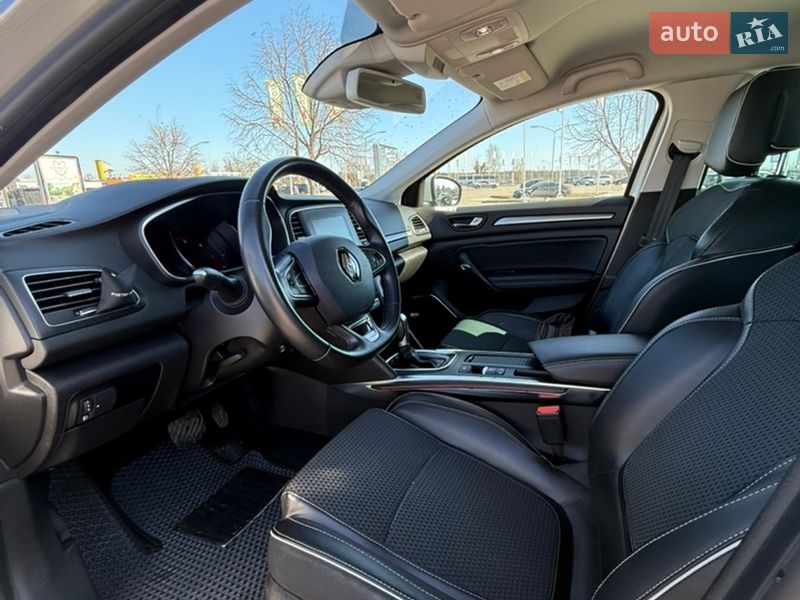 Универсал Renault Megane 2017 в Лесниках