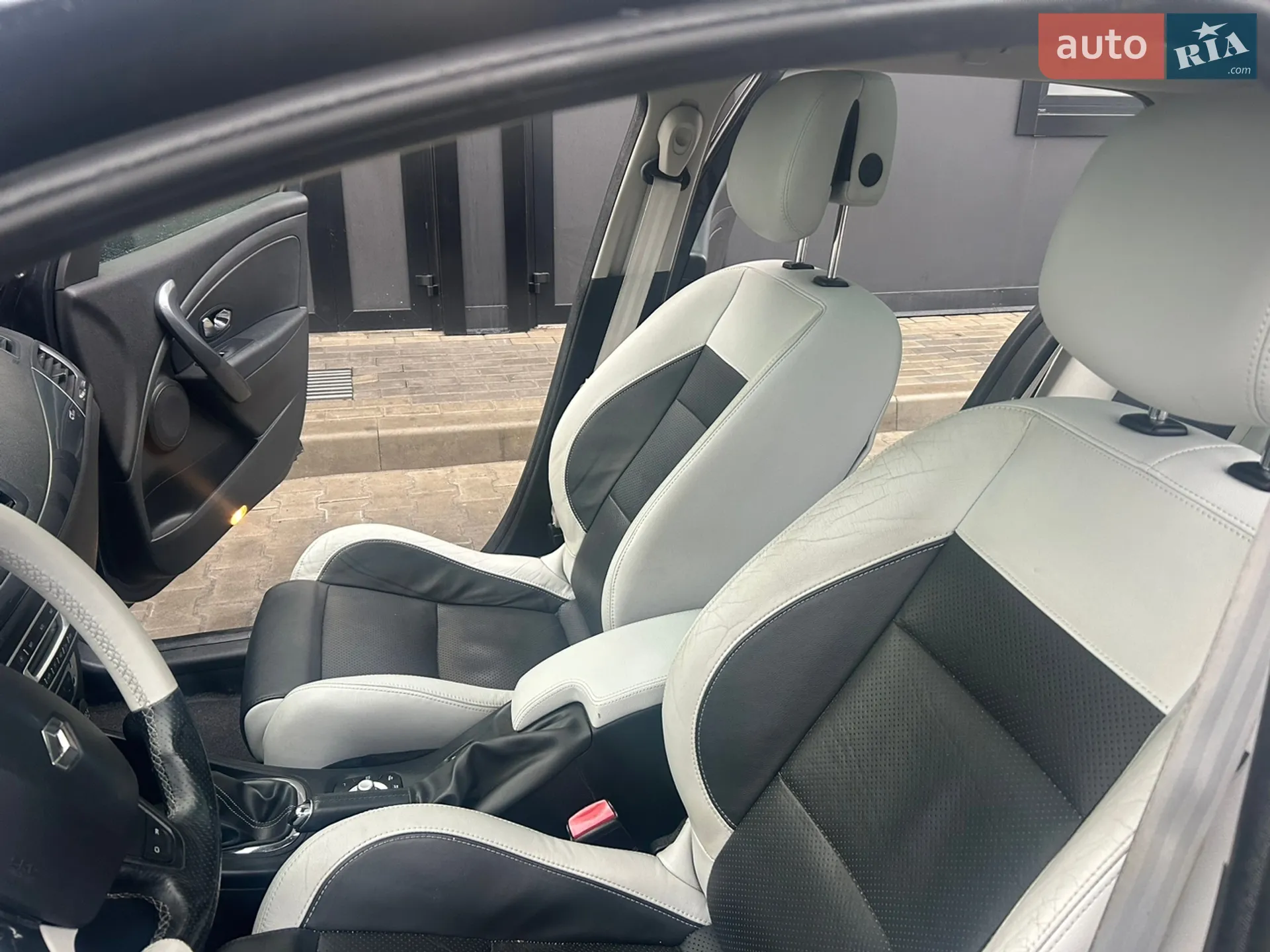 2013 Renault Megane - мініатюра 33