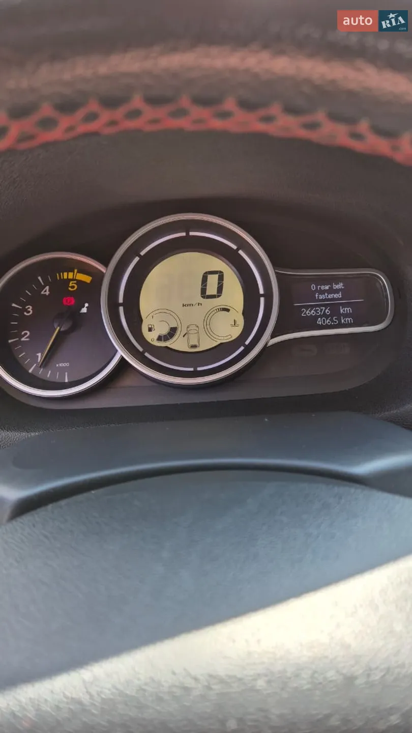 2010 Renault Megane - мініатюра 5