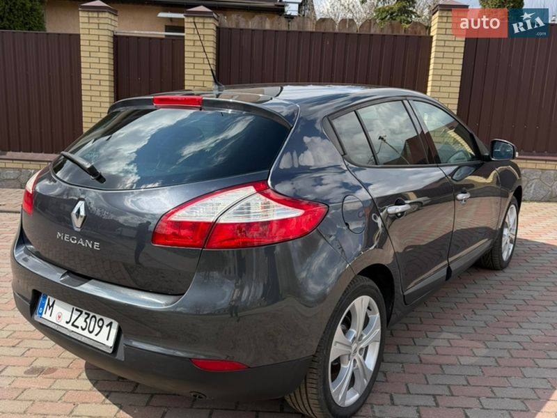 Хэтчбек Renault Megane 2008 в Ромнах фото 15 Хэтчбек Renault Megane 2008 в Ромнах