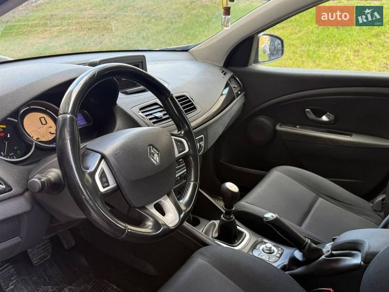 Універсал Renault Megane 2011 в Вінниці фото 30 Універсал Renault Megane 2011 в Вінниці