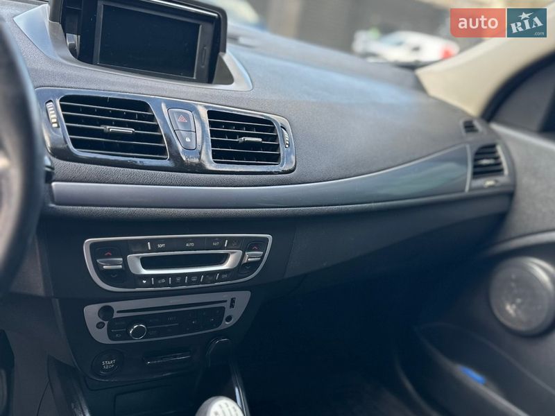 Універсал Renault Megane 2015 в Кривому Розі фото 37 Універсал Renault Megane 2015 в Кривому Розі