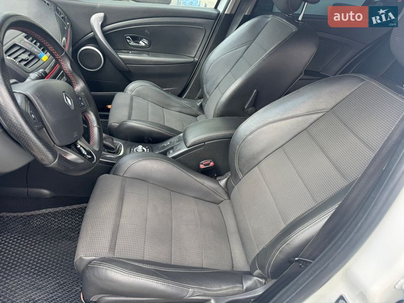 Универсал Renault Megane 2012 в Староконстантинове фото 29 Универсал Renault Megane 2012 в Староконстантинове