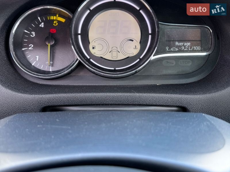 Кабриолет Renault Megane 2011 в Верхнеднепровске