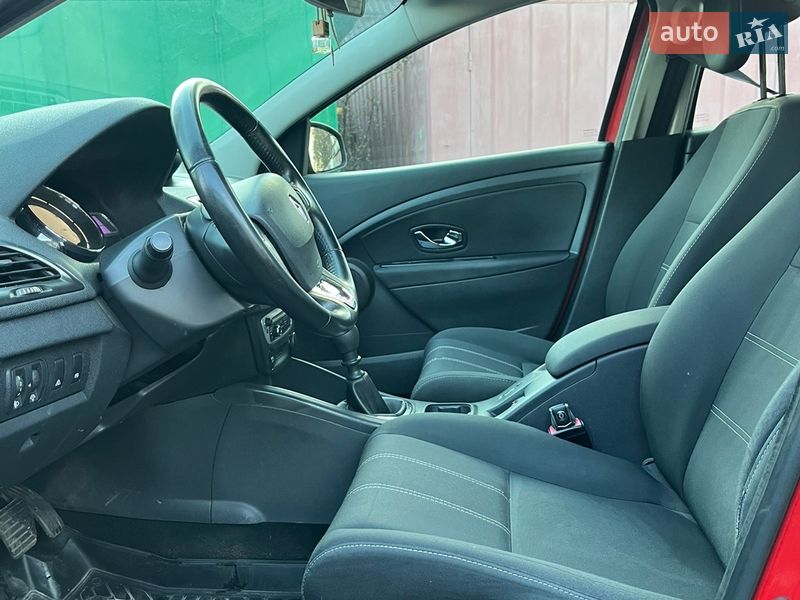 Универсал Renault Megane 2014 в Чернигове фото 15 Универсал Renault Megane 2014 в Чернигове