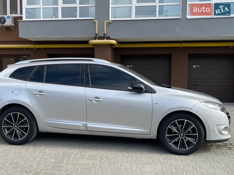 Універсал Renault Megane 2013 в Івано-Франківську фото 9 Універсал Renault Megane 2013 в Івано-Франківську