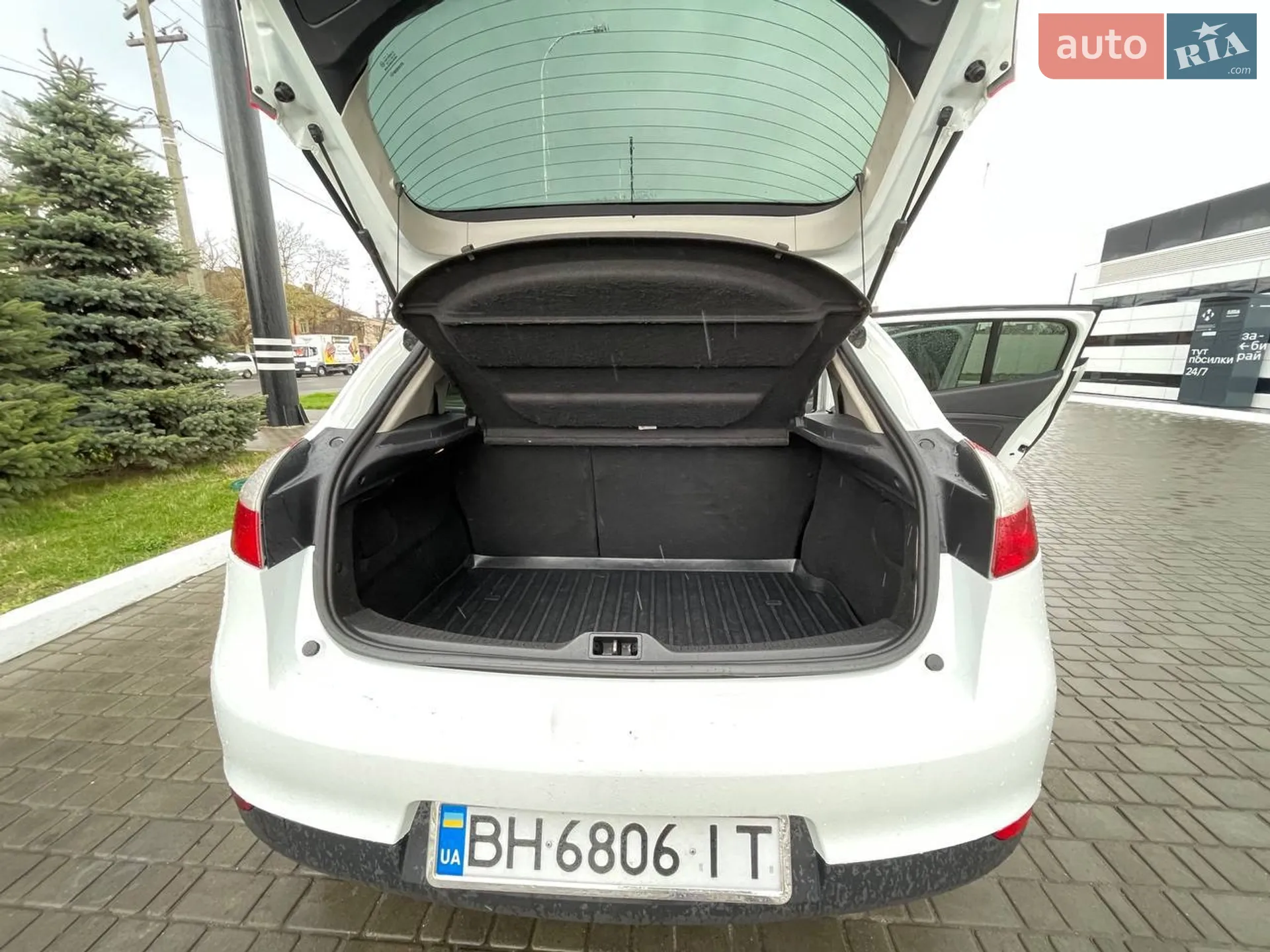 2012 Renault Megane - мініатюра 9