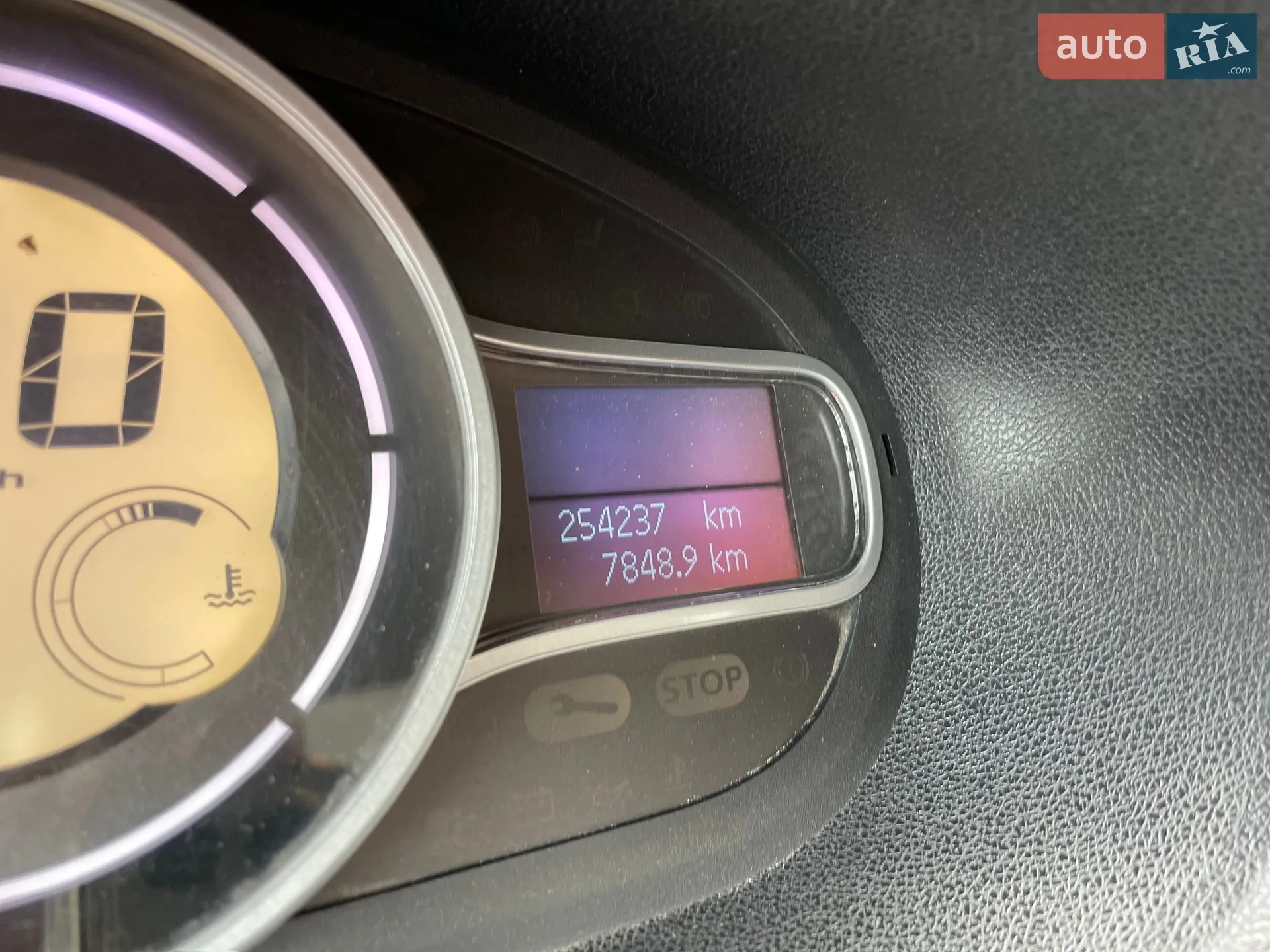 2010 Renault Megane - мініатюра 18