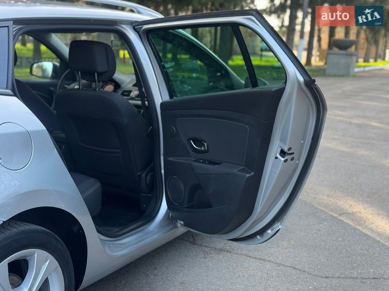 Универсал Renault Megane 2012 в Умани