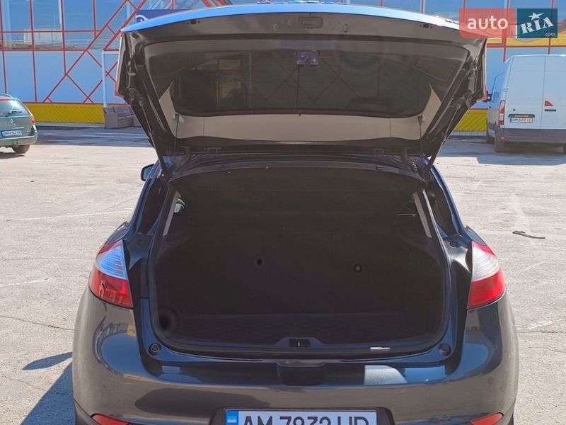 Хэтчбек Renault Megane 2011 в Житомире