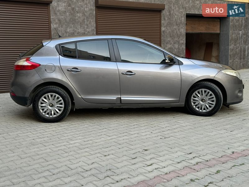 Хетчбек Renault Megane 2009 в Чернівцях