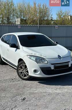 Універсал Renault Megane 2011 в Кам'янському