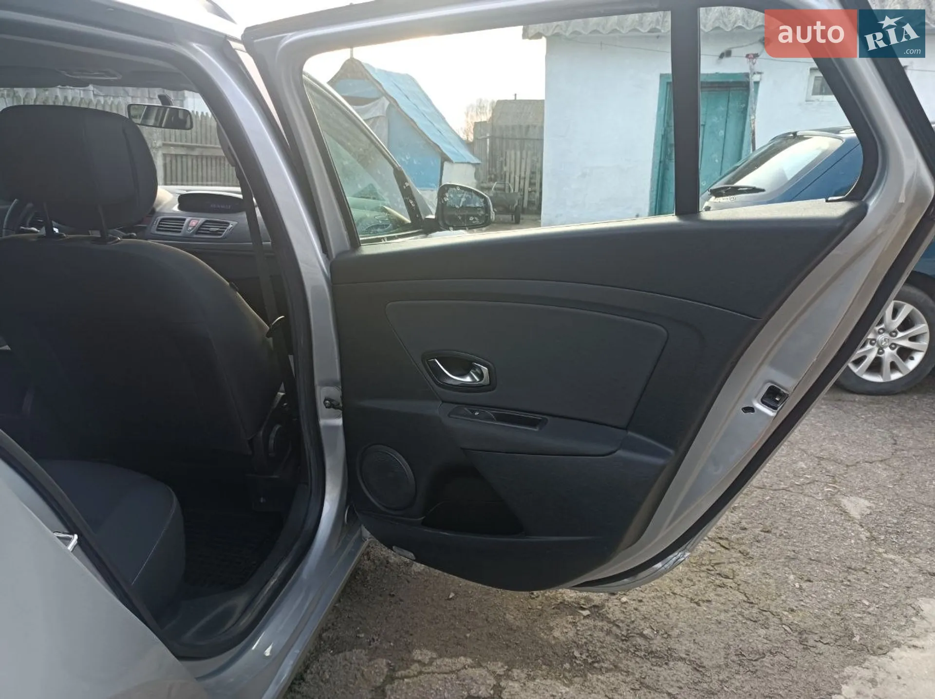2010 Renault Megane - мініатюра 59