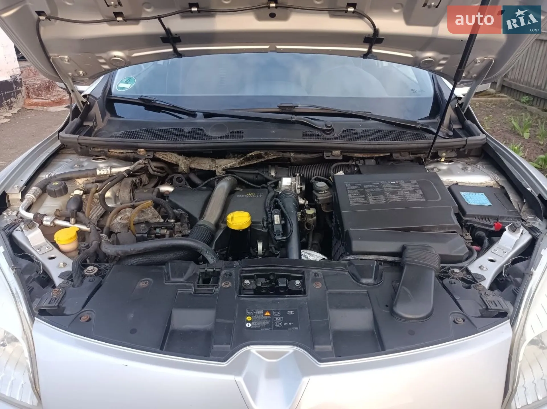 2010 Renault Megane - мініатюра 76