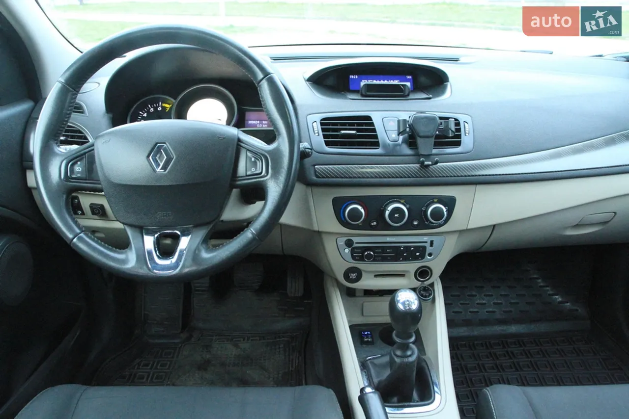 2013 Renault Megane - мініатюра 16