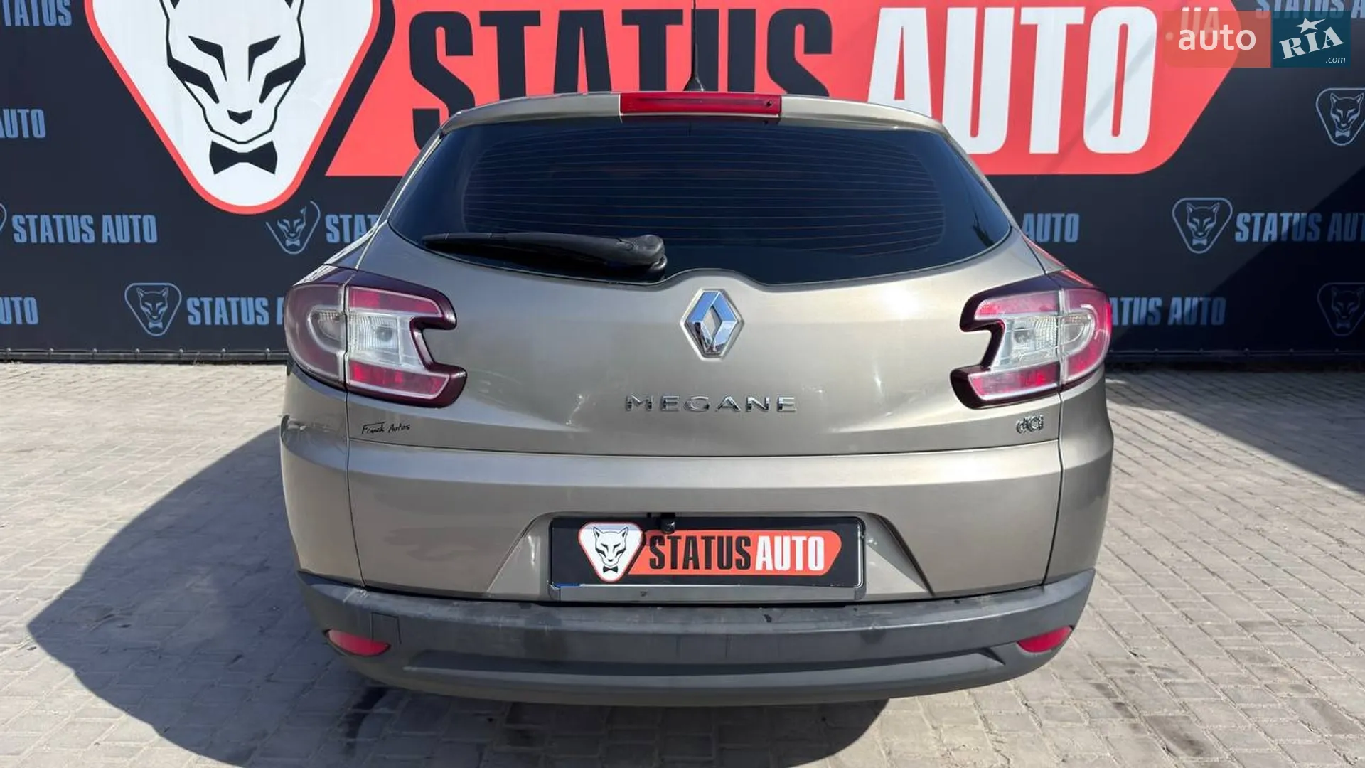 2010 Renault Megane - мініатюра 9