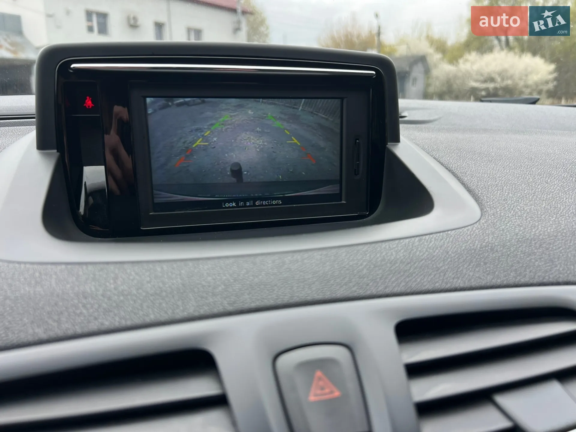 2013 Renault Megane - мініатюра 12