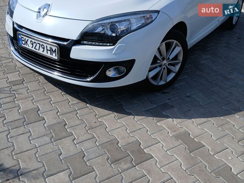 Универсал Renault Megane 2012 в Сарнах