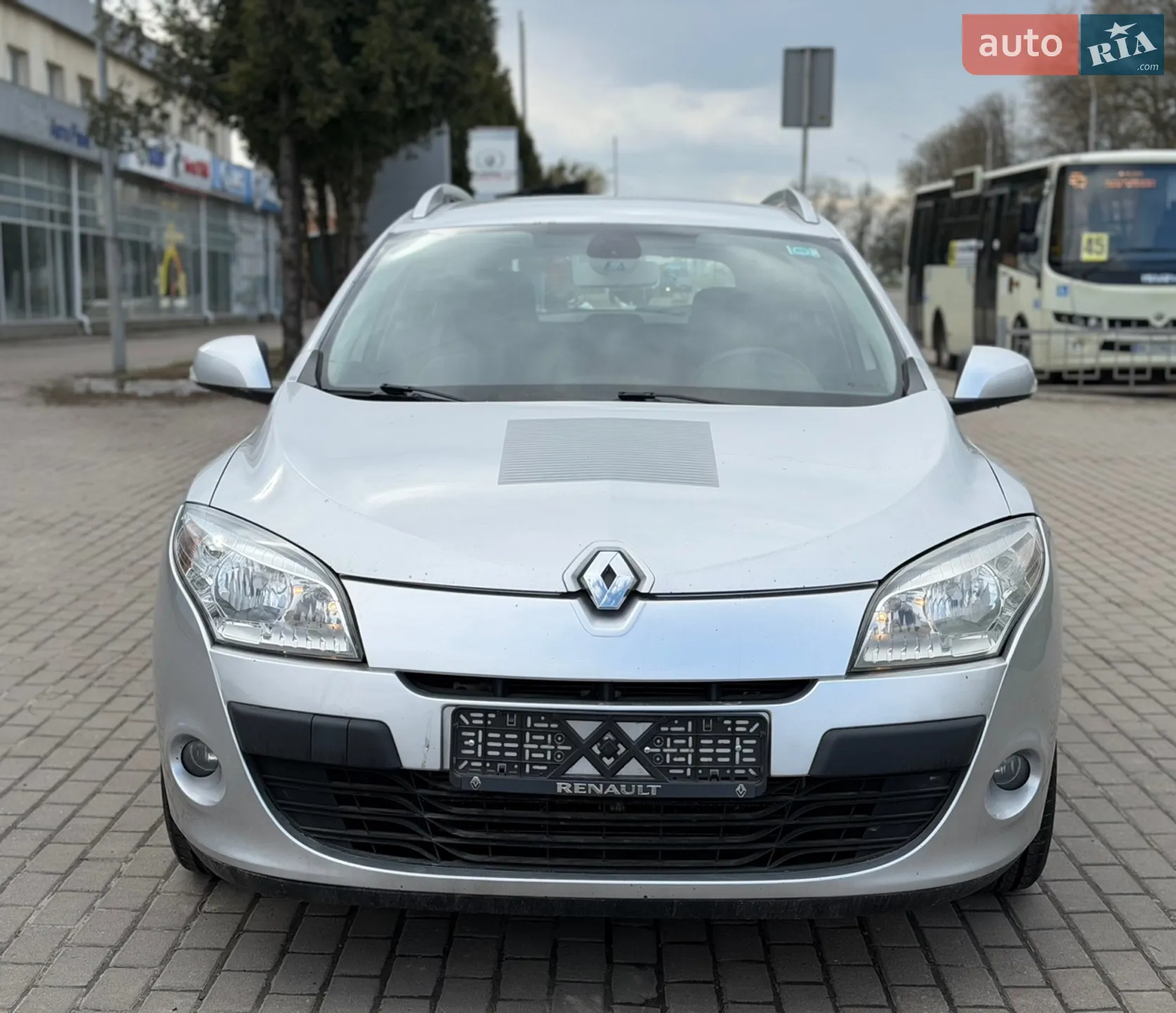 2010 Renault Megane - мініатюра 2