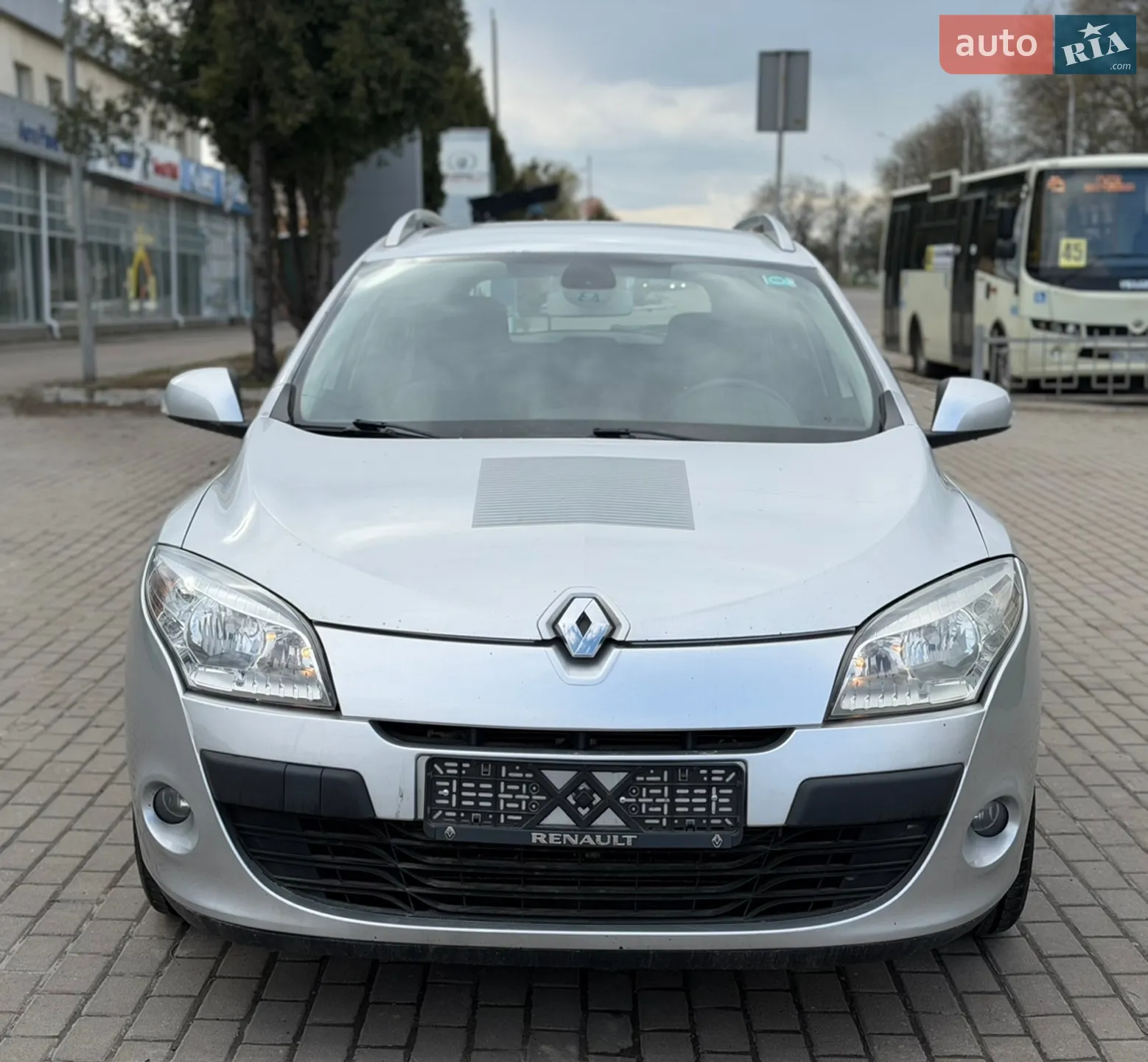 2010 Renault Megane - мініатюра 3