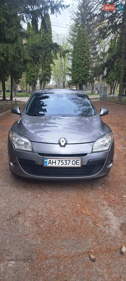 2010 Renault Megane - мініатюра 16