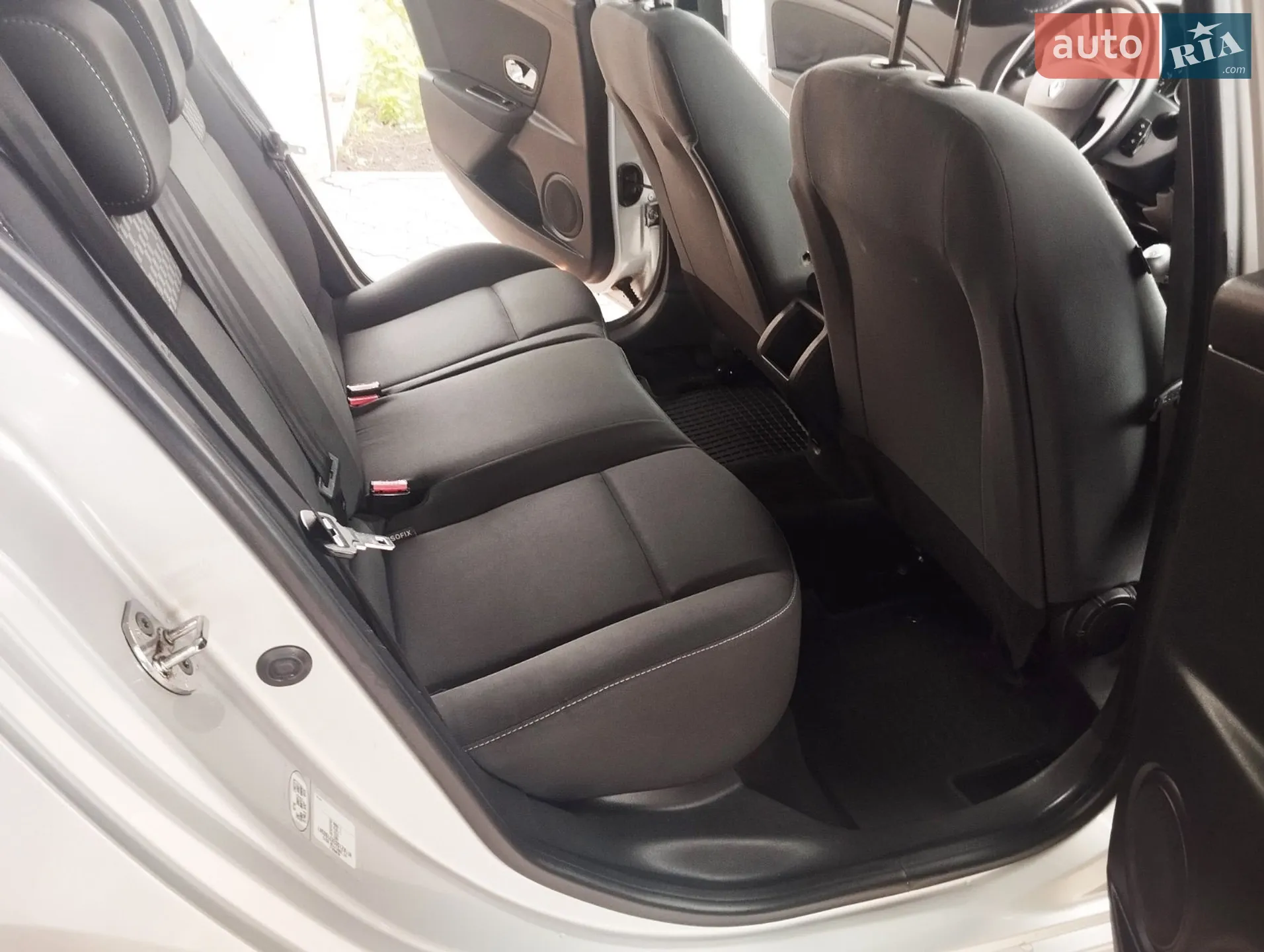 2012 Renault Megane - мініатюра 11
