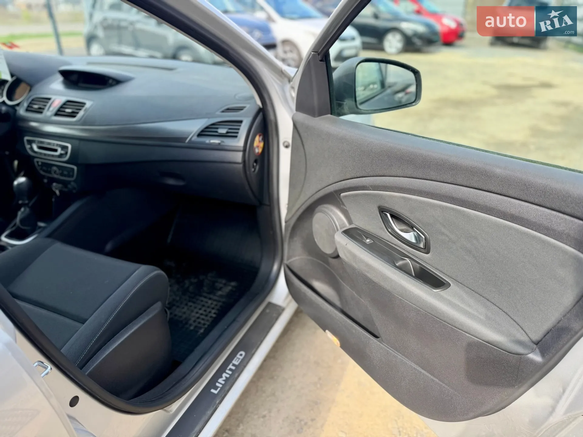 2011 Renault Megane - мініатюра 11