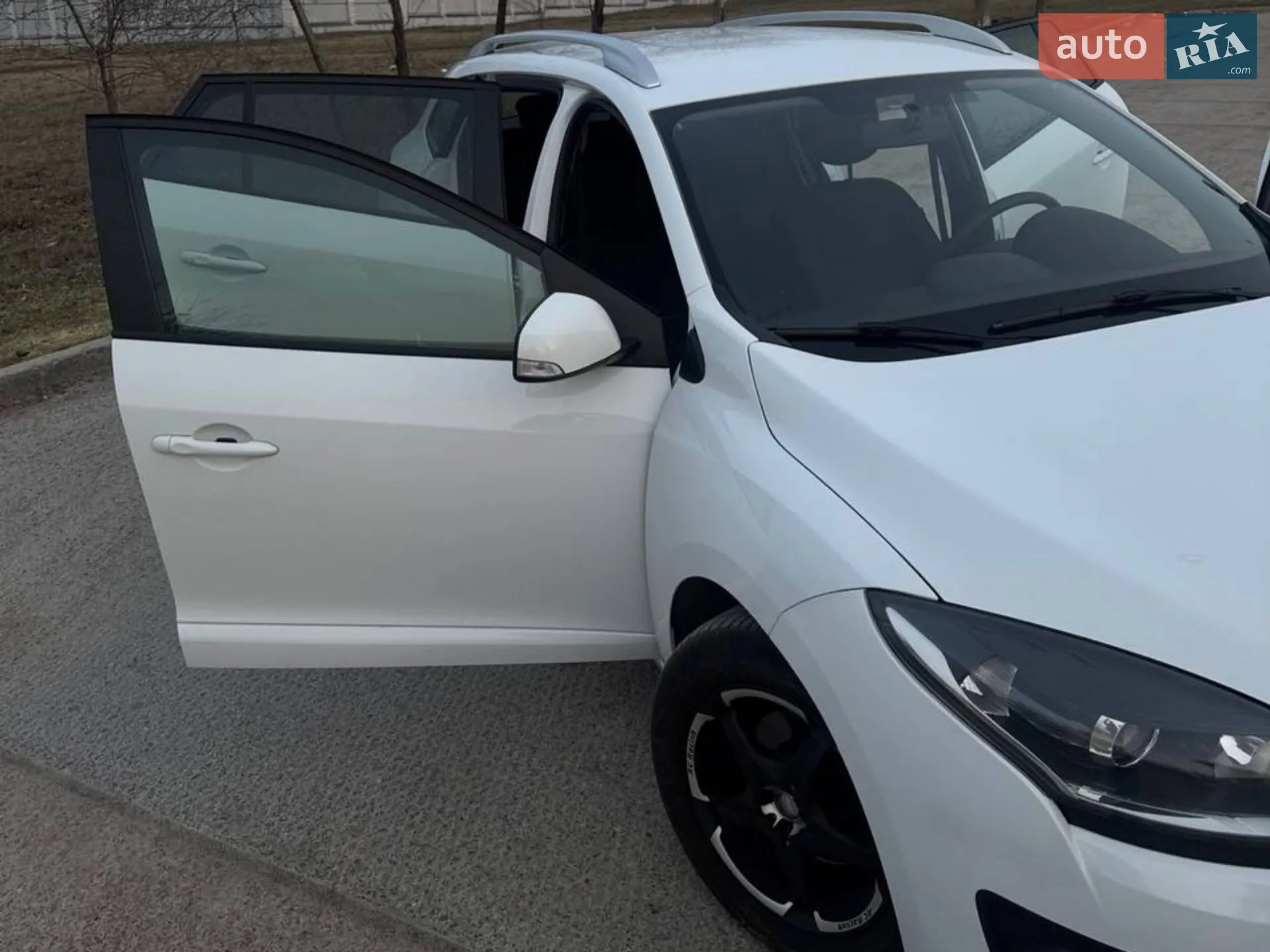 2015 Renault Megane - мініатюра 10