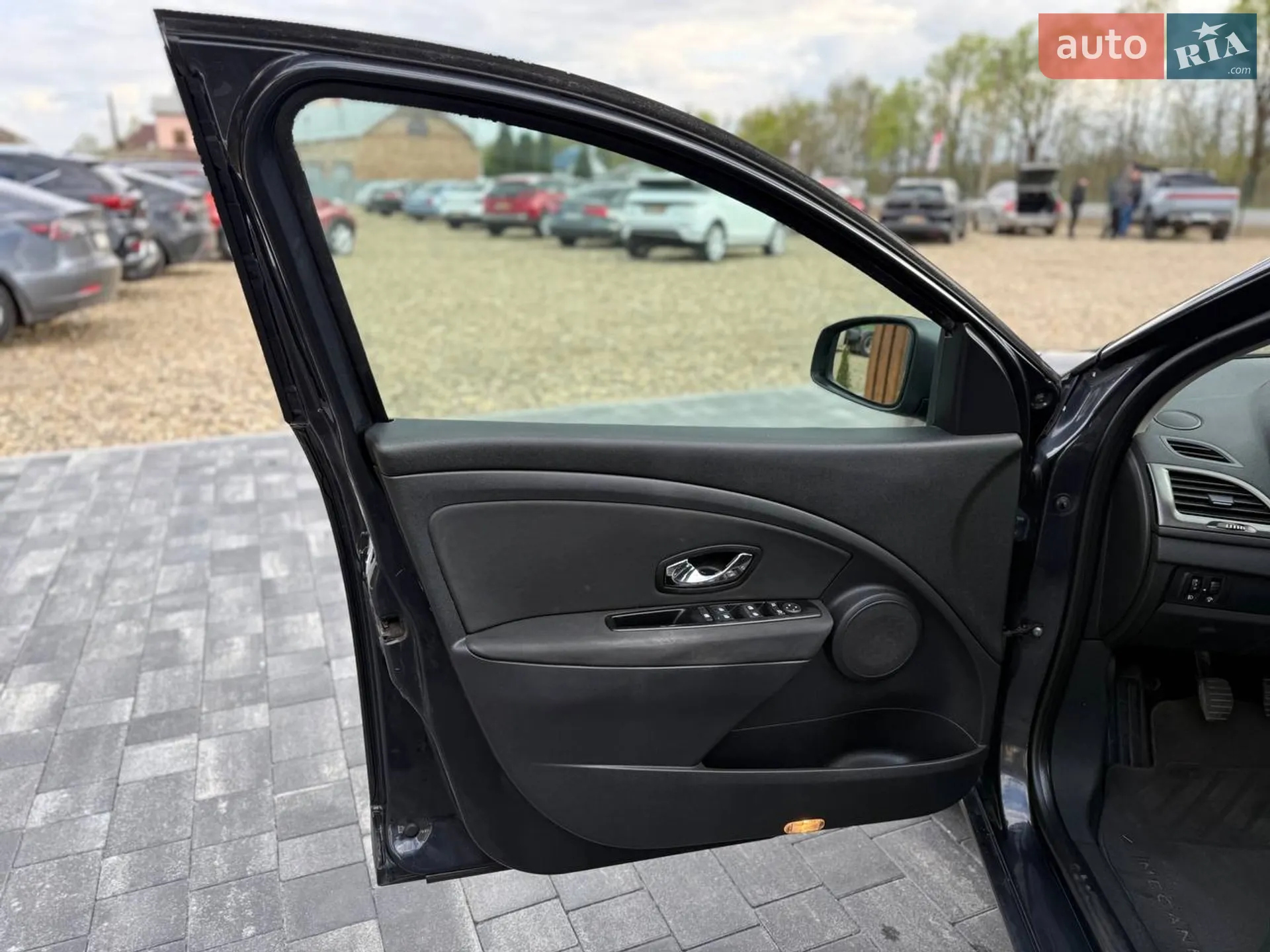 2012 Renault Megane - мініатюра 10