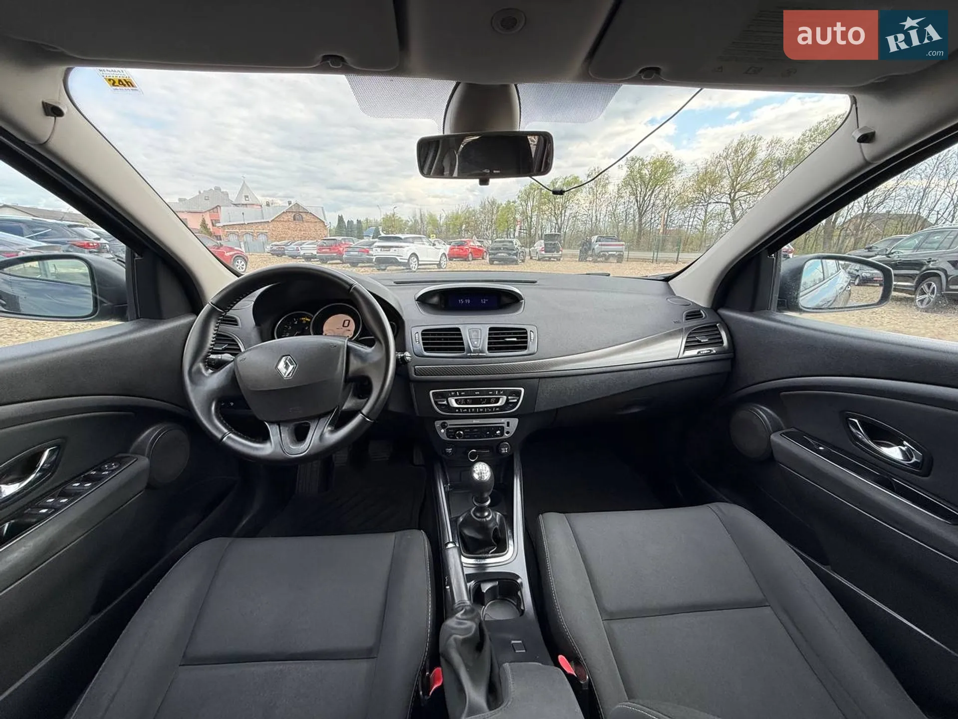2012 Renault Megane - мініатюра 12
