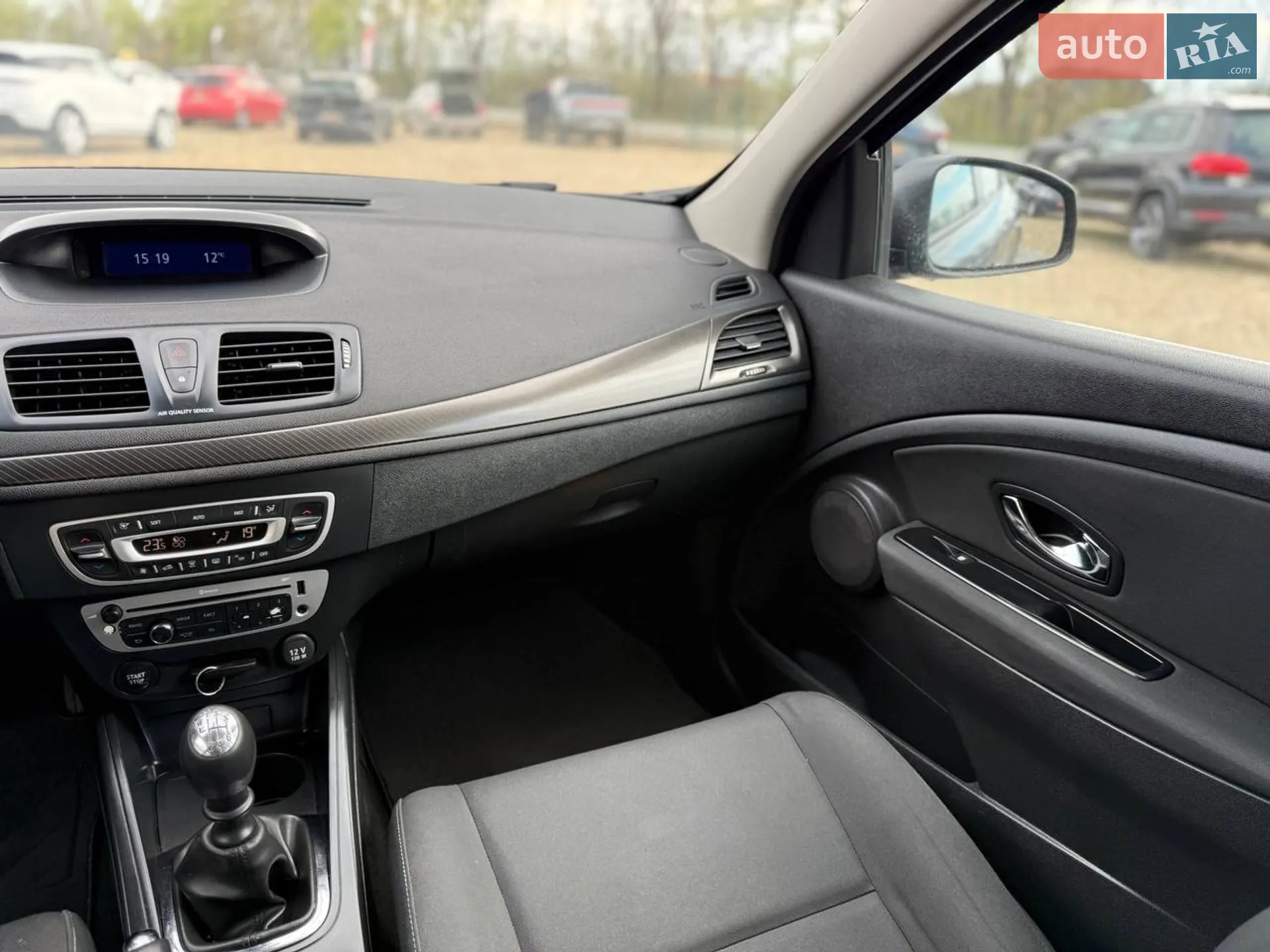 2012 Renault Megane - мініатюра 13
