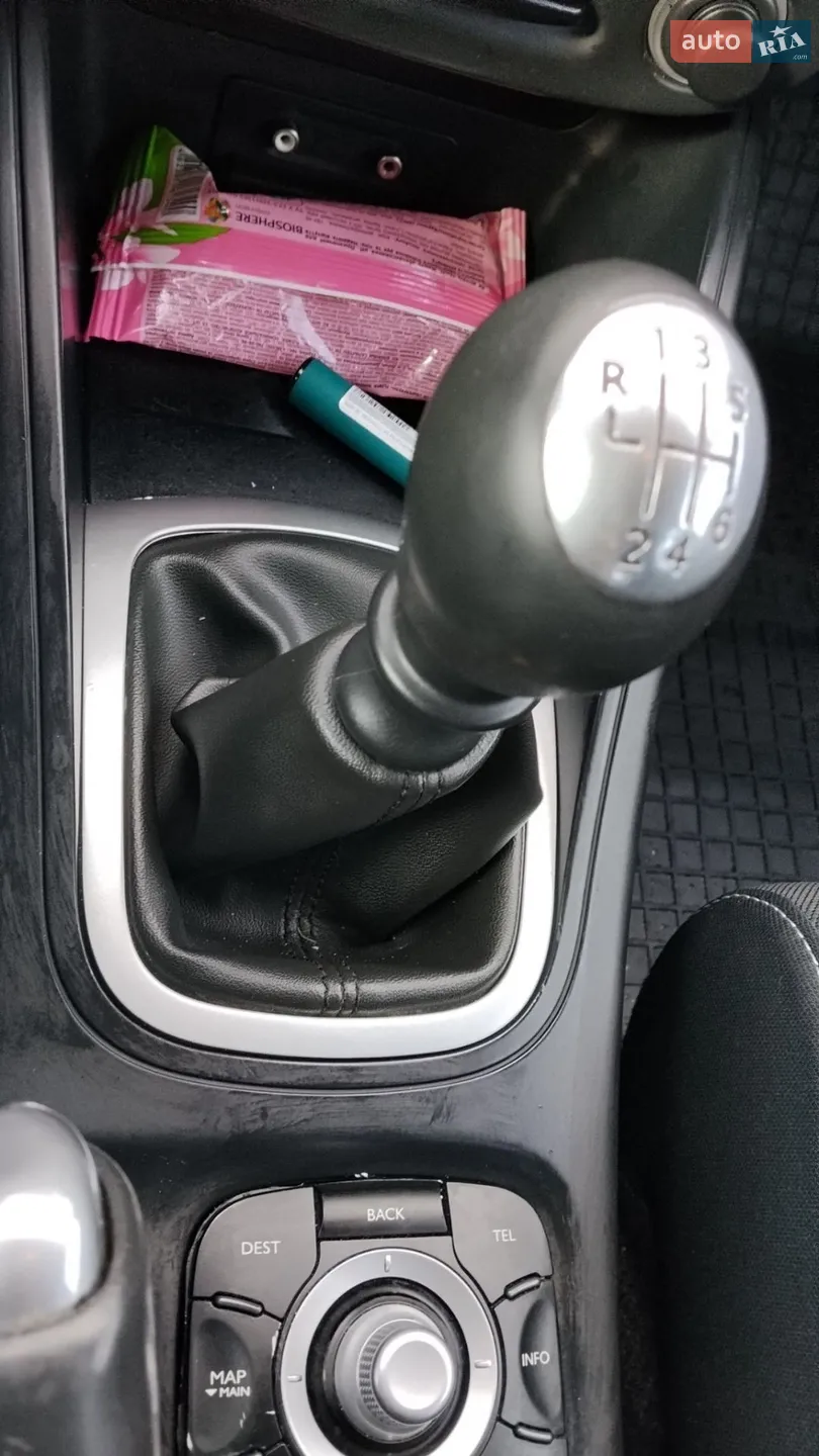 2011 Renault Megane - мініатюра 42