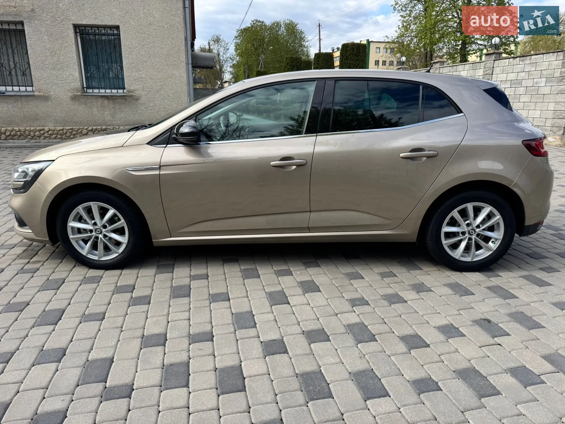 2017 Renault Megane - мініатюра 9