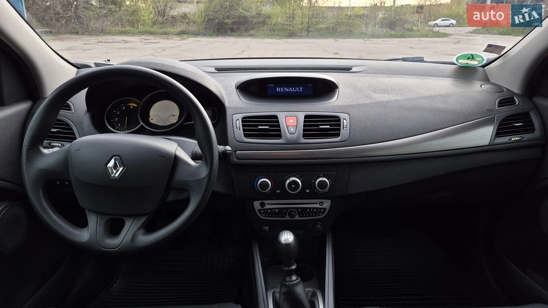 2012 Renault Megane - мініатюра 21