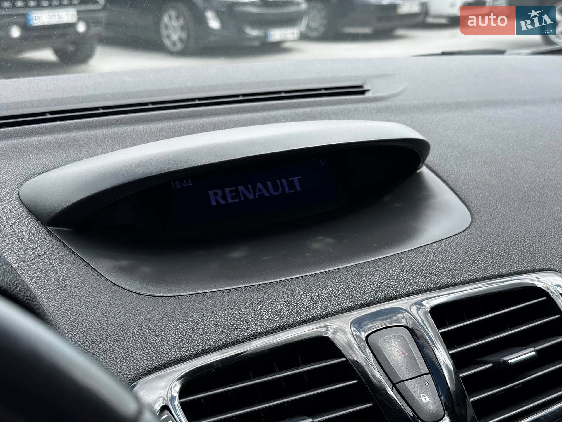2011 Renault Megane - мініатюра 23