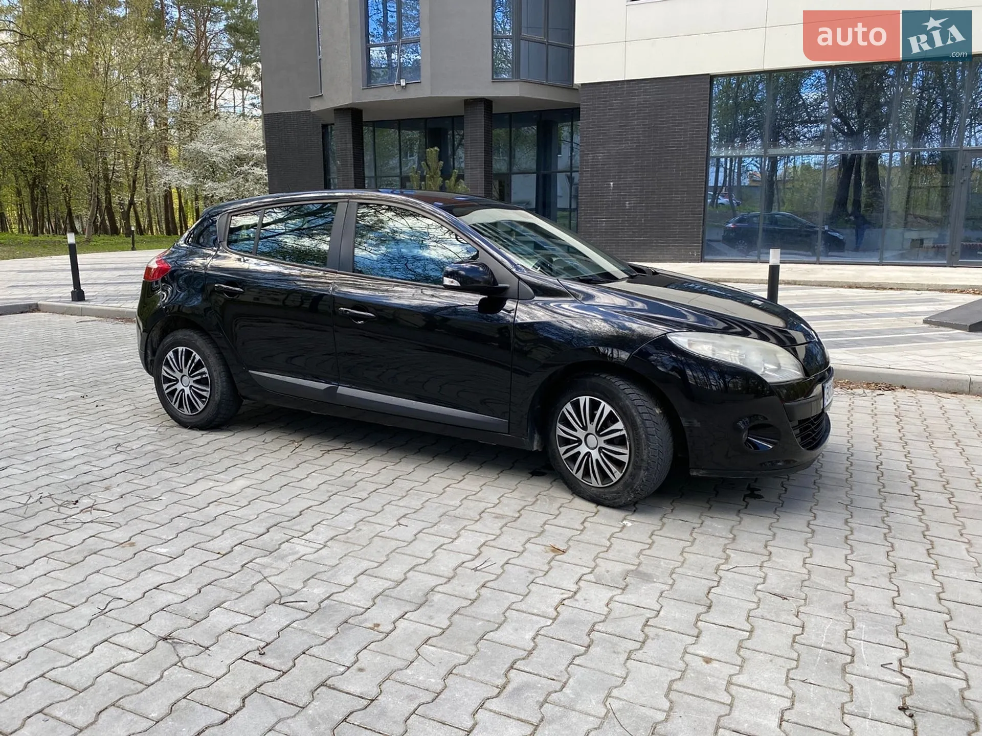 2010 Renault Megane - мініатюра 25