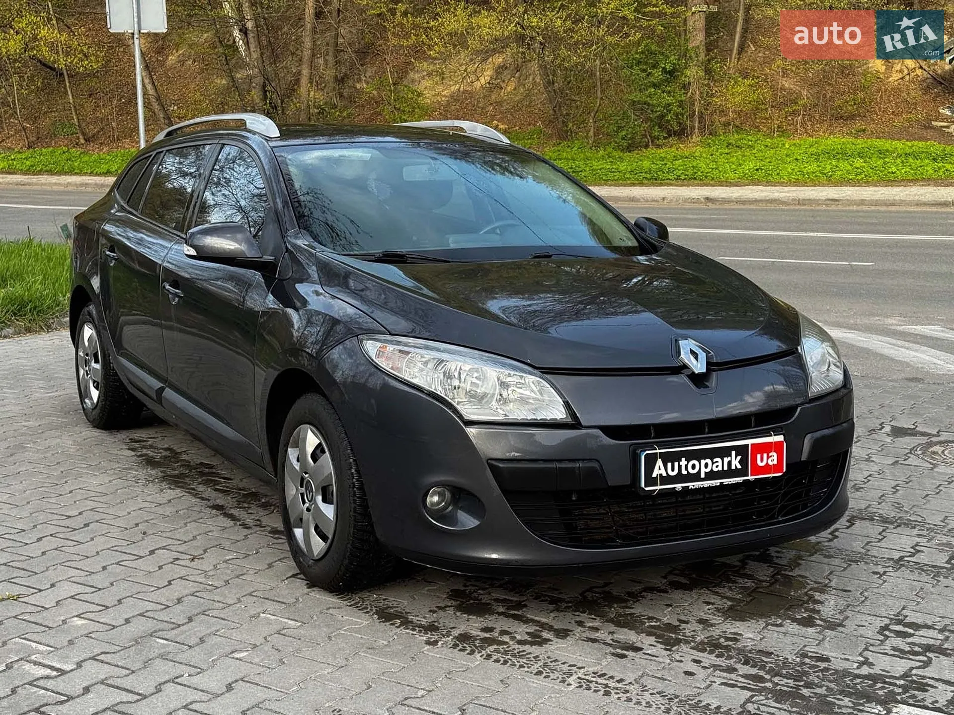 2010 Renault Megane - мініатюра 3