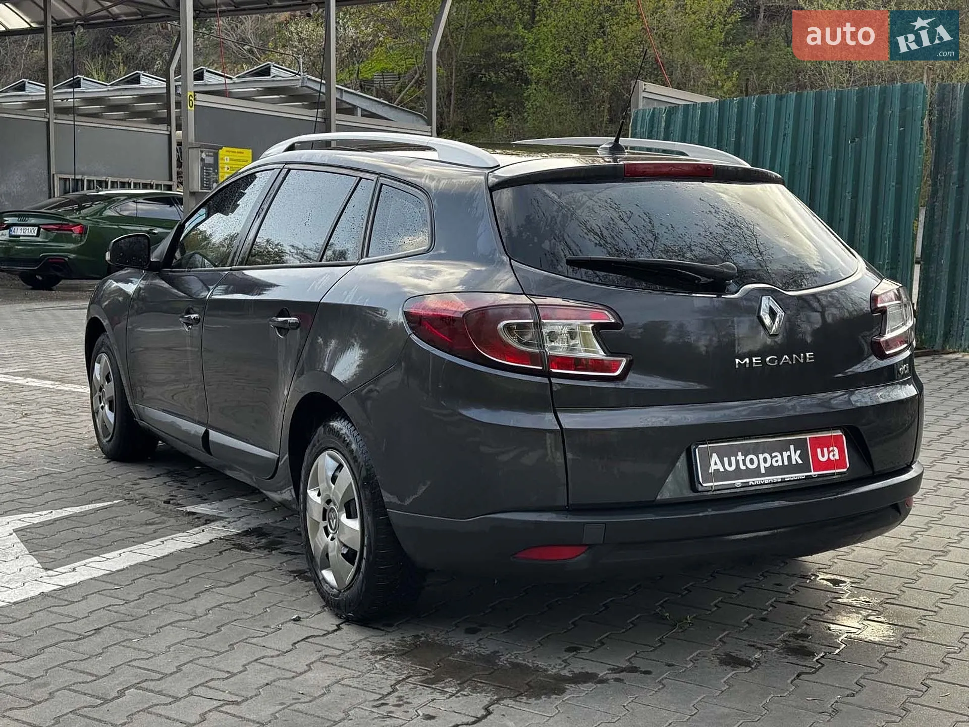 2010 Renault Megane - мініатюра 9