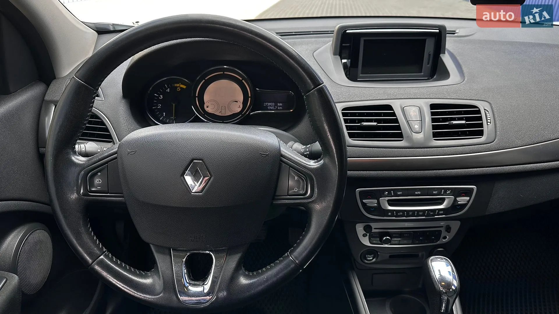 2014 Renault Megane - мініатюра 21