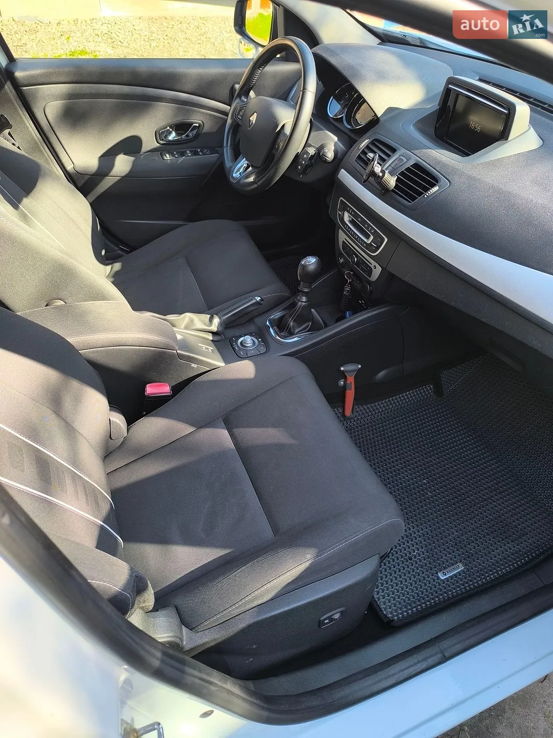2013 Renault Megane - мініатюра 17