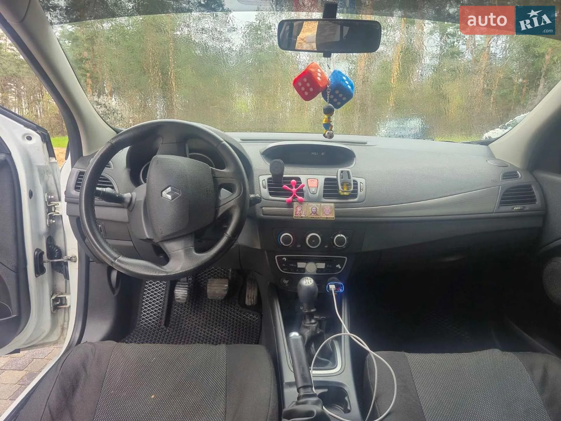 2010 Renault Megane - мініатюра 13