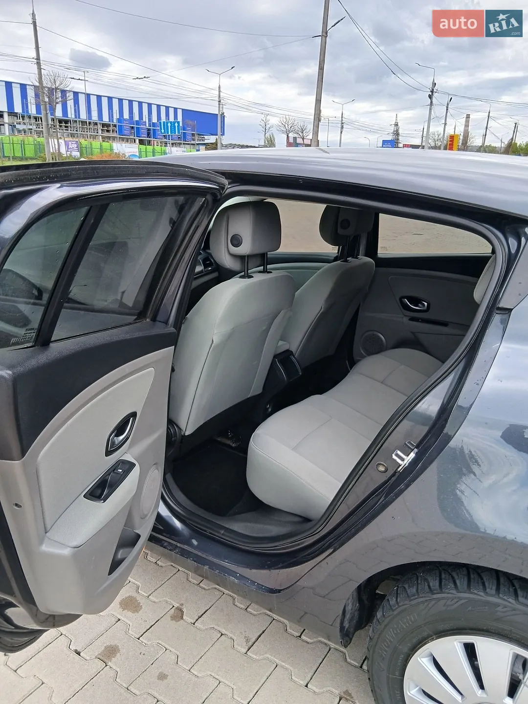 2010 Renault Megane - мініатюра 26