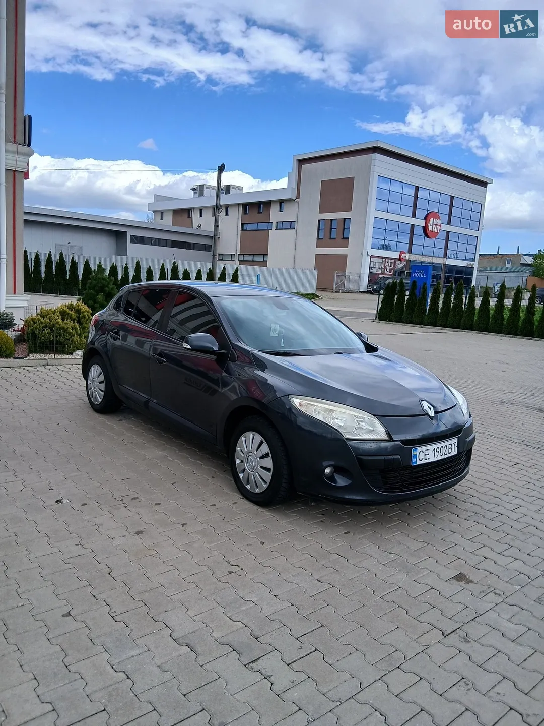 2010 Renault Megane - мініатюра 34