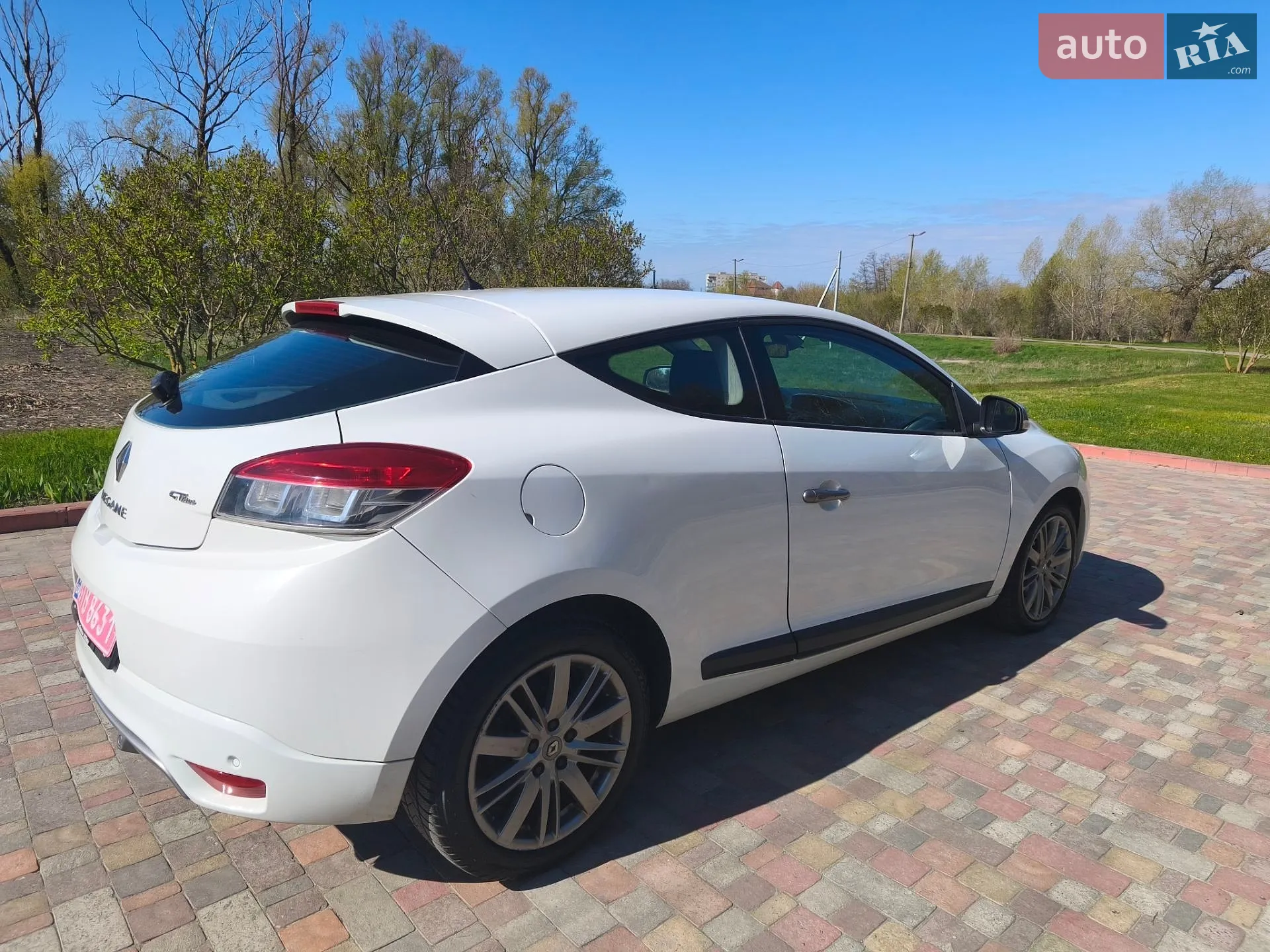 2010 Renault Megane - мініатюра 10