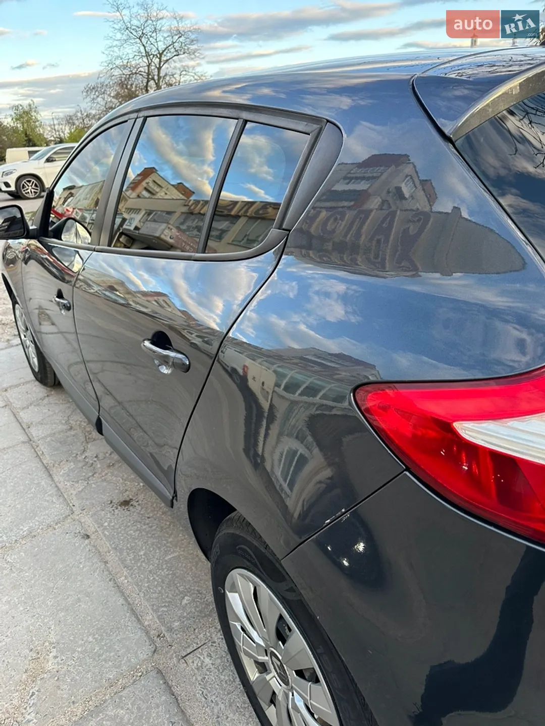 2010 Renault Megane - мініатюра 5